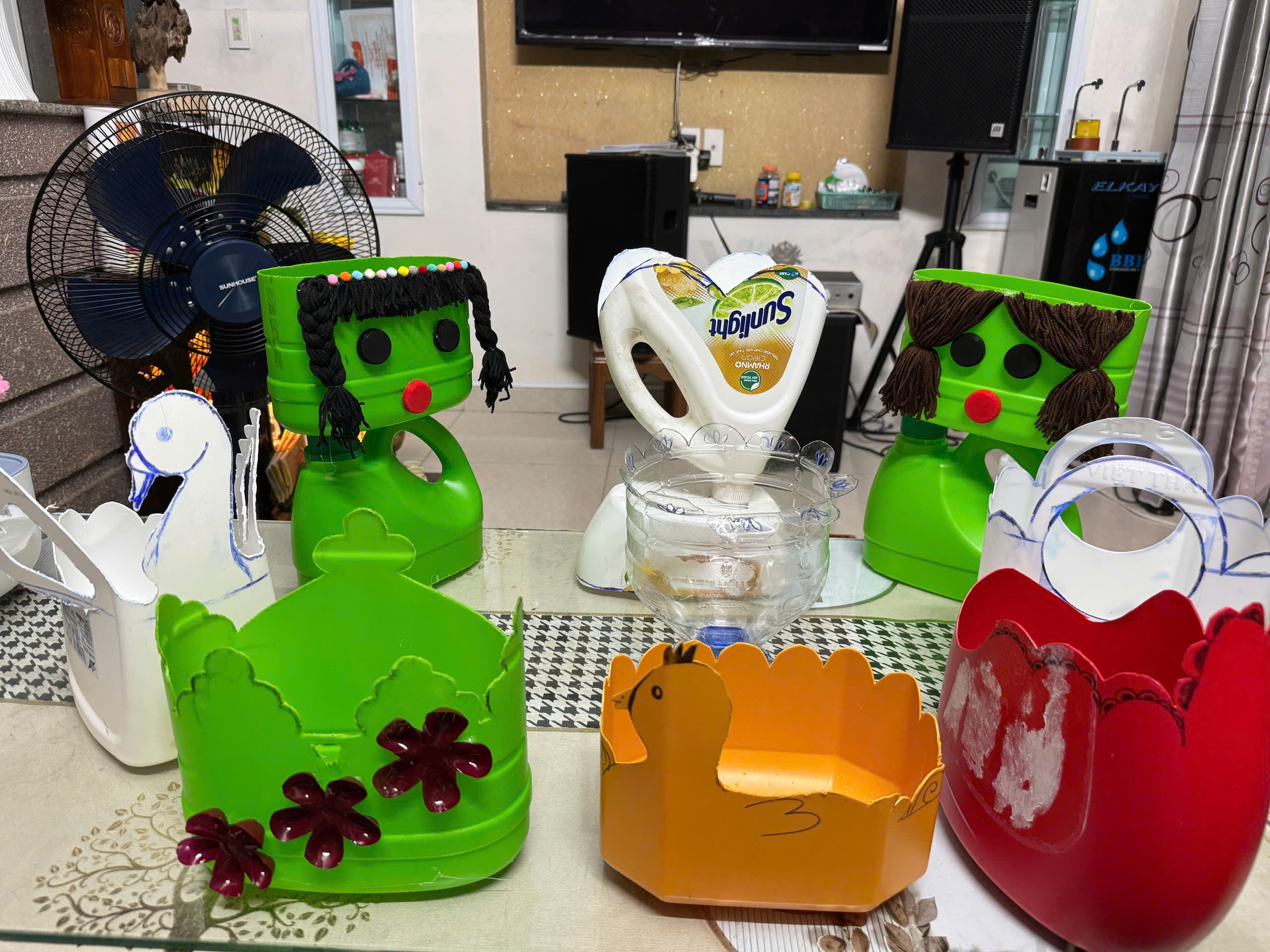 Chậu cây hình mèo, gấu trúc và chuột